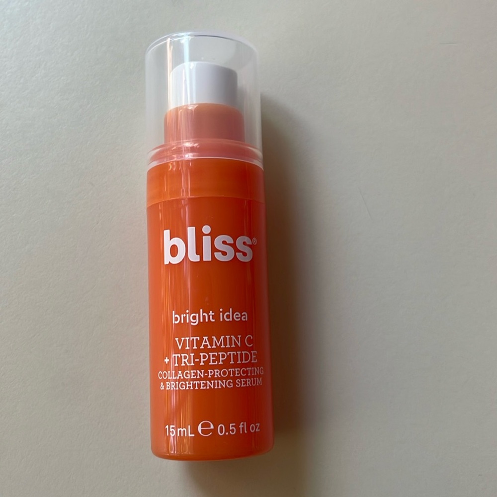bliss bright idea Vitamin C + Tri-Peptide Brightening Serum Travel Size 15 ml